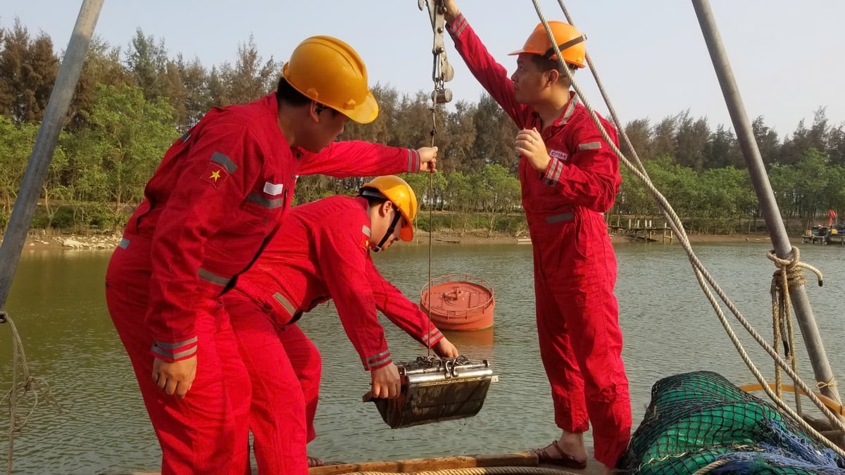 ‘Đánh thức’ tài nguyên biển