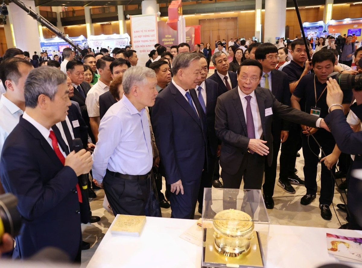 Đảng ủy Bộ NN-MT tham dự Hội nghị toàn quốc triển khai Nghị quyết 66 và Nghị quyết 68