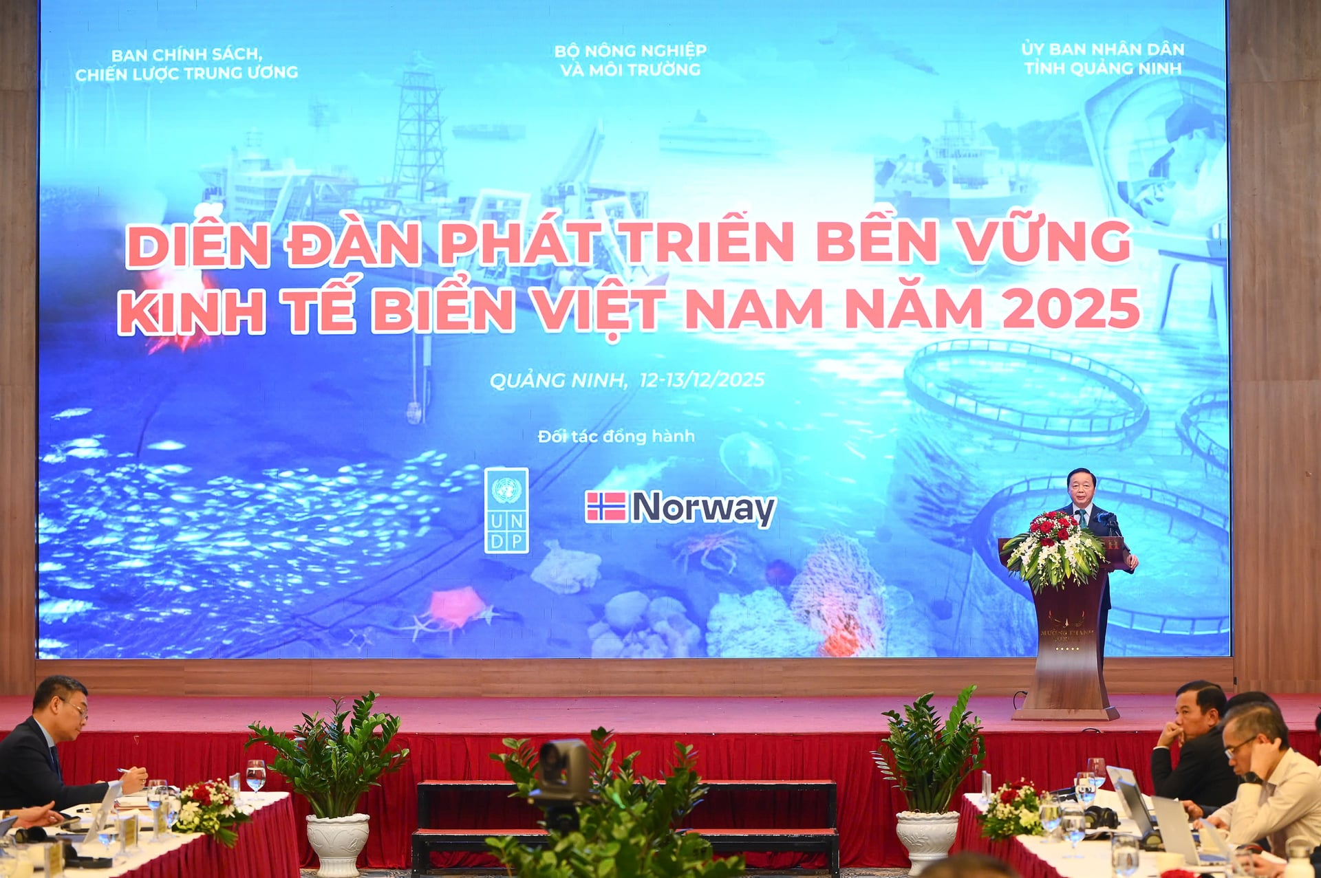Hình ảnh tại Diễn đàn Phát triển bền vững kinh tế biển Việt Nam năm 2025
