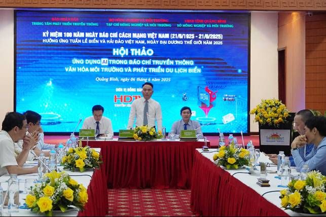 Ứng dụng trí tuệ nhân tạo trong truyền thông rác thải nhựa đại dương
