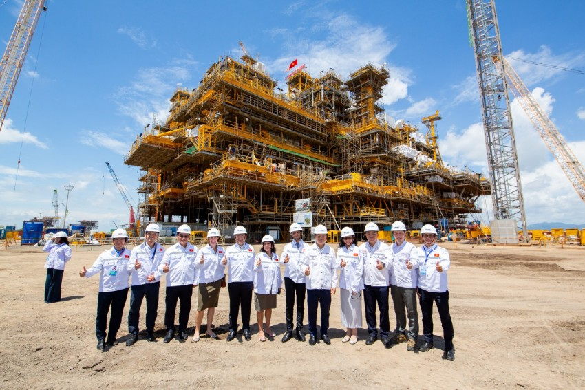 PTSC Marine G&S phối hợp cùng Pacifico Energy khởi động khảo sát hai dự án điện gió ngoài khơi tổng công suất 1,8 GW