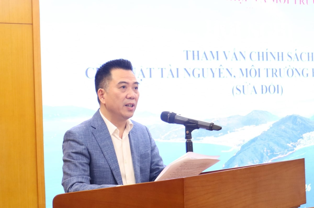 Thứ trưởng Bộ Nông nghiệp và Môi trường Đặng Ngọc Điệp cho rằng, việc xây dựng chính sách của dự án Luật được thực hiện trên cơ sở quán triệt các chủ trương lớn của Đảng và Nhà nước, cũng như các định hướng lớn của Đại hội Đảng toàn quốc lần thứ XIV. Ảnh: Trường Giang.