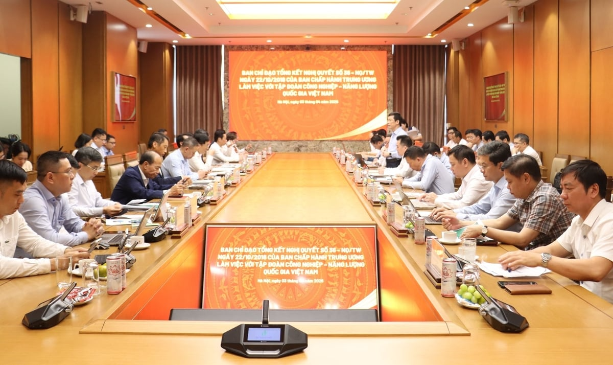 Gỡ 'nút thắt' thể chế để Petrovietnam phát huy vai trò trụ cột kinh tế biển