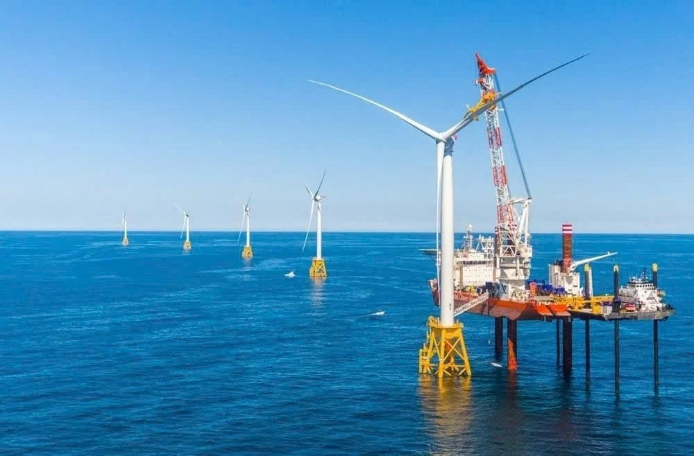 Xây dựng quốc gia biển mạnh: Khai thác 'mỏ vàng' điện gió ngoài khơi